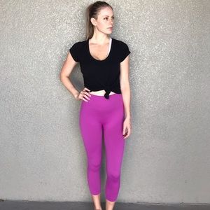 Lulu Lemon crop workout pants